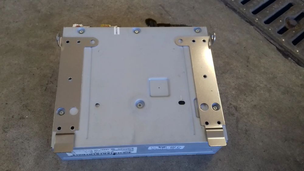 moduł tuner radio 4F0035541L A6 C6