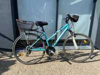 Bicicleta Decathlon de adulto