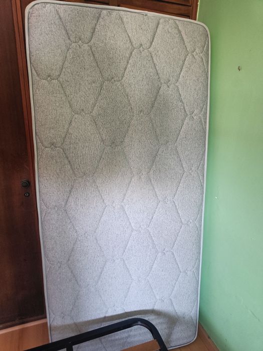 Colchão Ortopédico 190 x 90 cm – Bom Estado