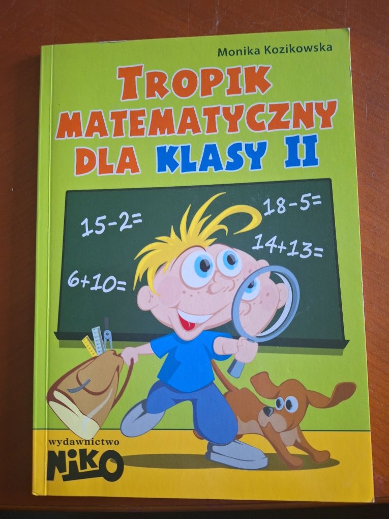 Książki z tabliczką mnożenia i Tropik matematyczny dla klasy 2