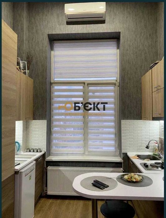 В продаже двухуровневая гостинка, ст.м Академика Павлова