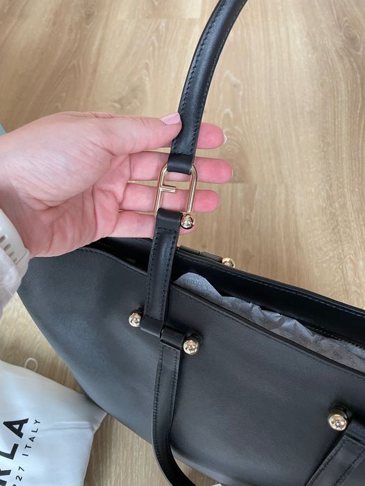 Nowa skórzana torebka shopperka Furla Duetto czarna