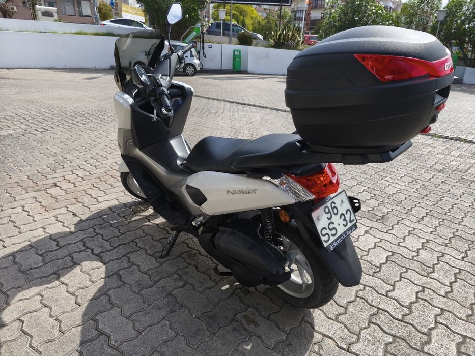 Yamaha n-max 125