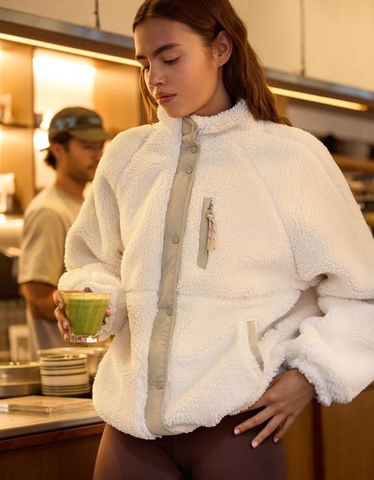 Blusão M efeito de pelo encaracolado Novo