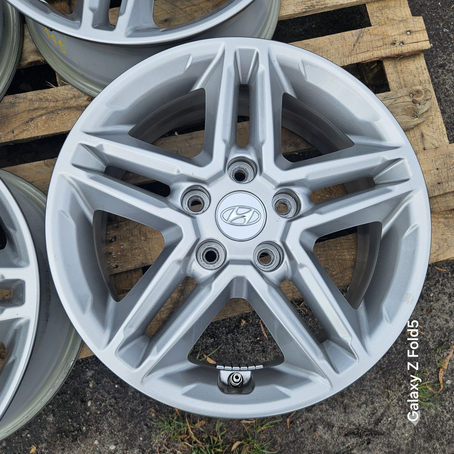 Alufelgi 16 Hyundai Kona 5x114,3 ET44 TPMS I30 Elantra Kia