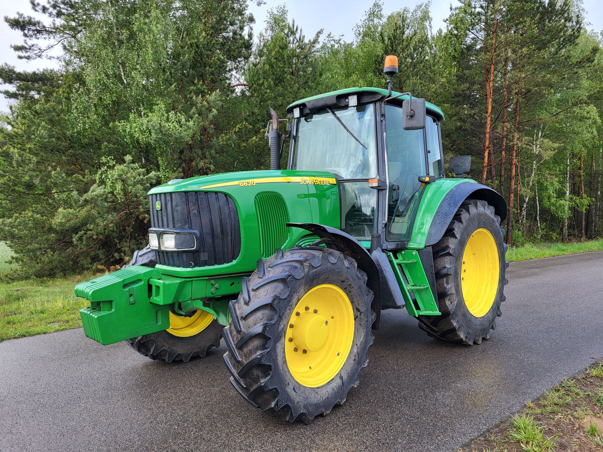 John Deere  6620