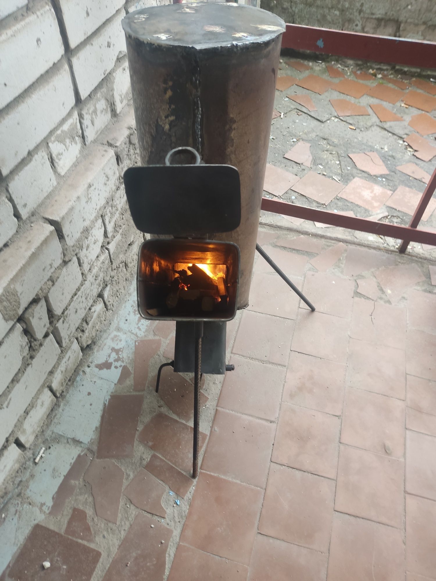 Печь ракетная (турбопечь) и буржуйка