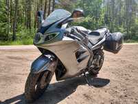 Triumph Sprint 1050 St abs