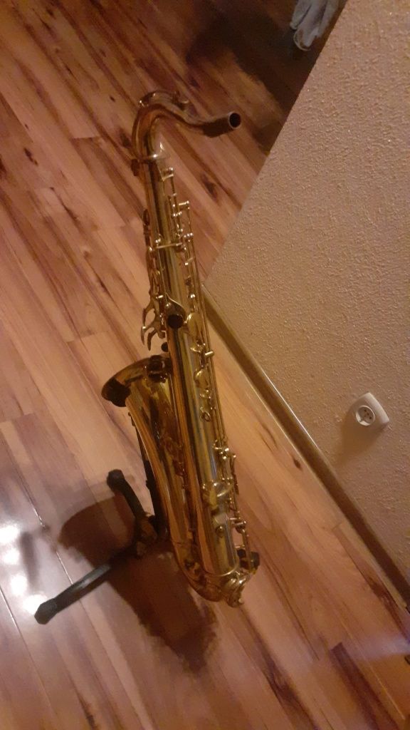 Saksofon tenorowy BS  1000 III