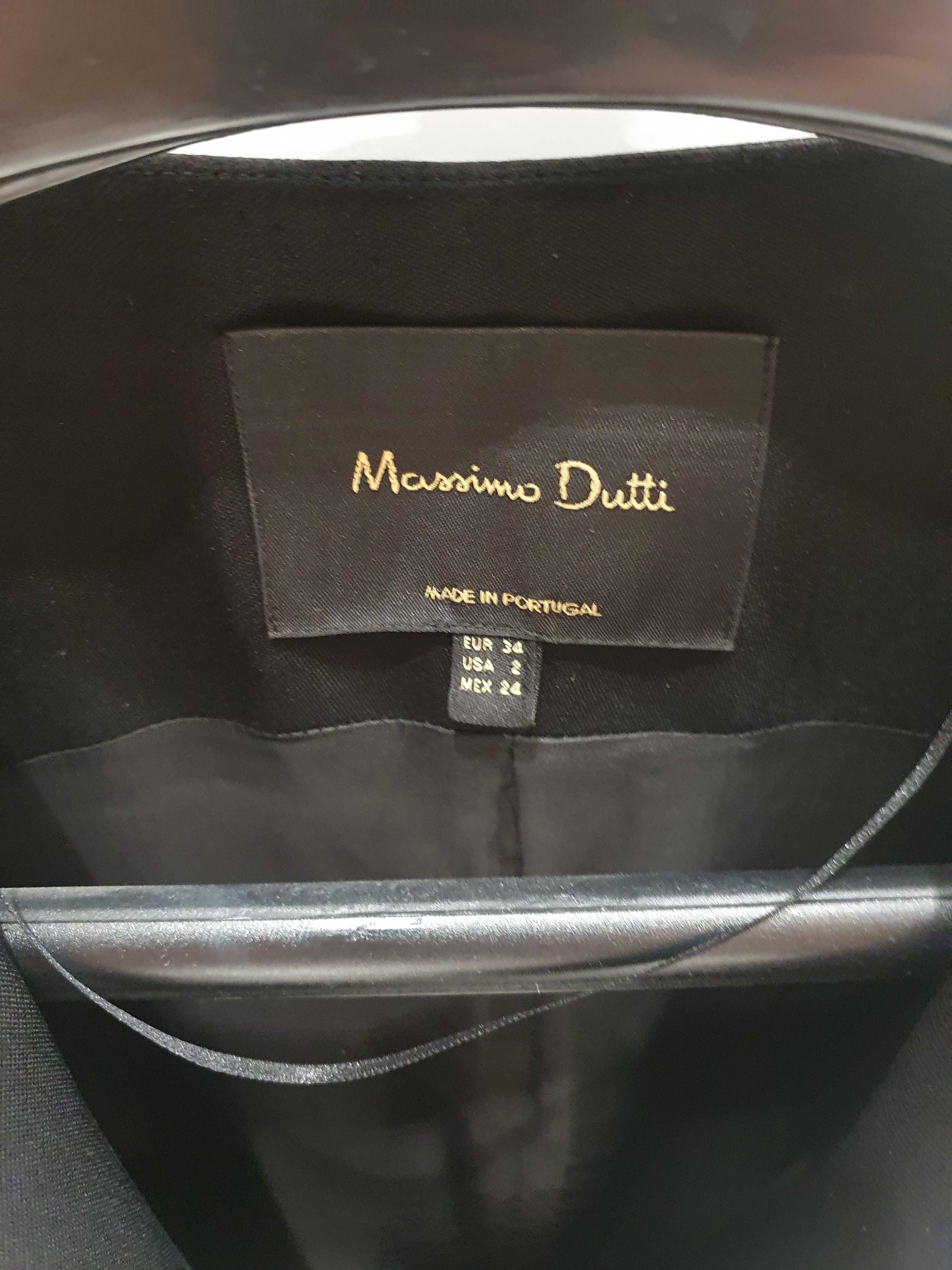 Sukienka w stylu marynarki Massimo Dutti