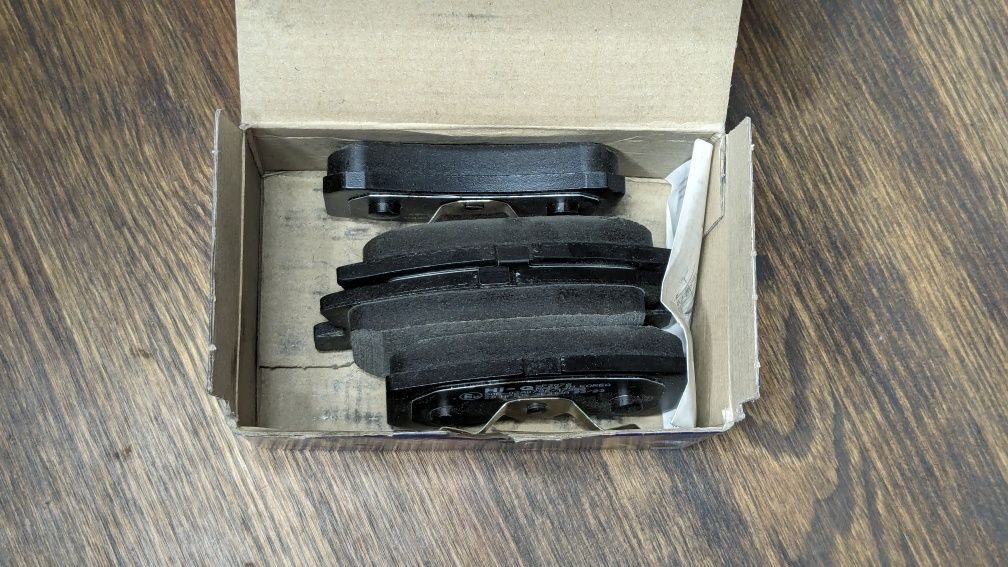 Гальмівні колодки Hi-Q SP2076 (Sangsin Brake)