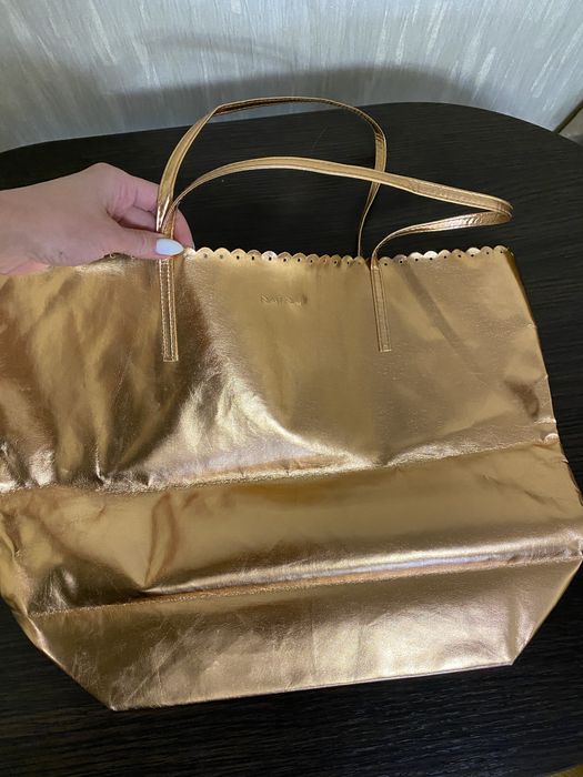 Сумка шоппер Naf Naf. Золотая сумка