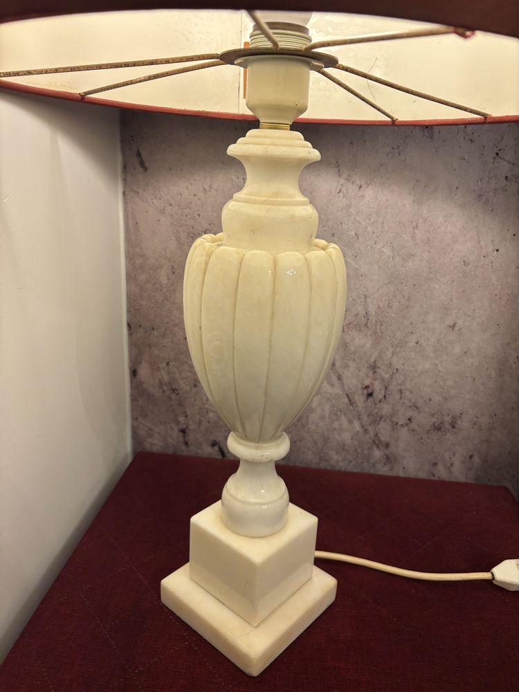 Lampa kamien  bordo