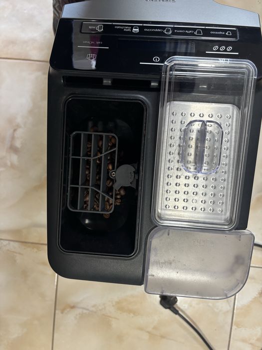 Кавоварка Siemens EQ.300