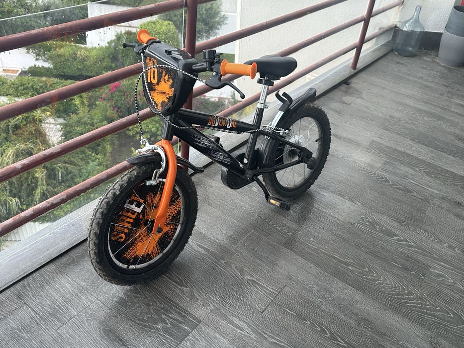 Bicicleta crianca 4-6 anos Sun & Sport Preta e Laranja com 1 ano