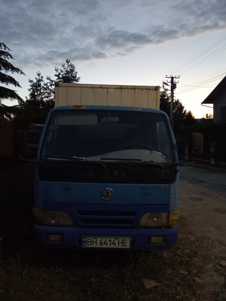 ДонгФен авто вантажне
