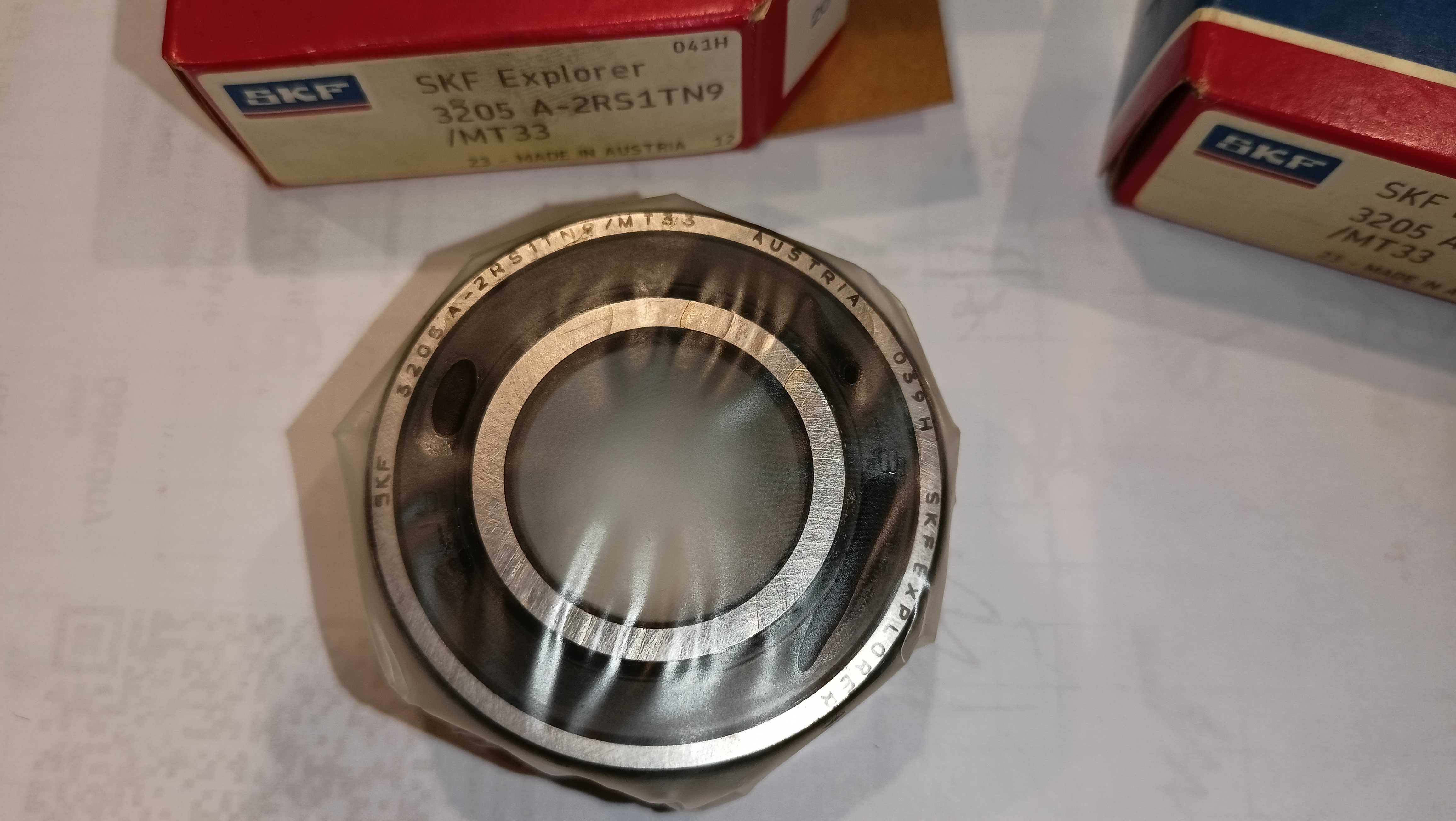 Łożysko SKF Explorer 3205 A-2RS1TN9/MT33 nowe!