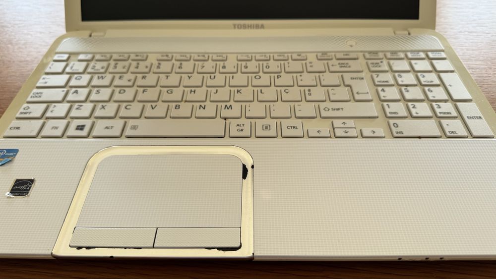 Portatil Toshiba Satellite L 850 1P9