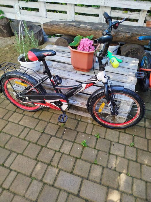 Велосипед дитячий та два дорослих