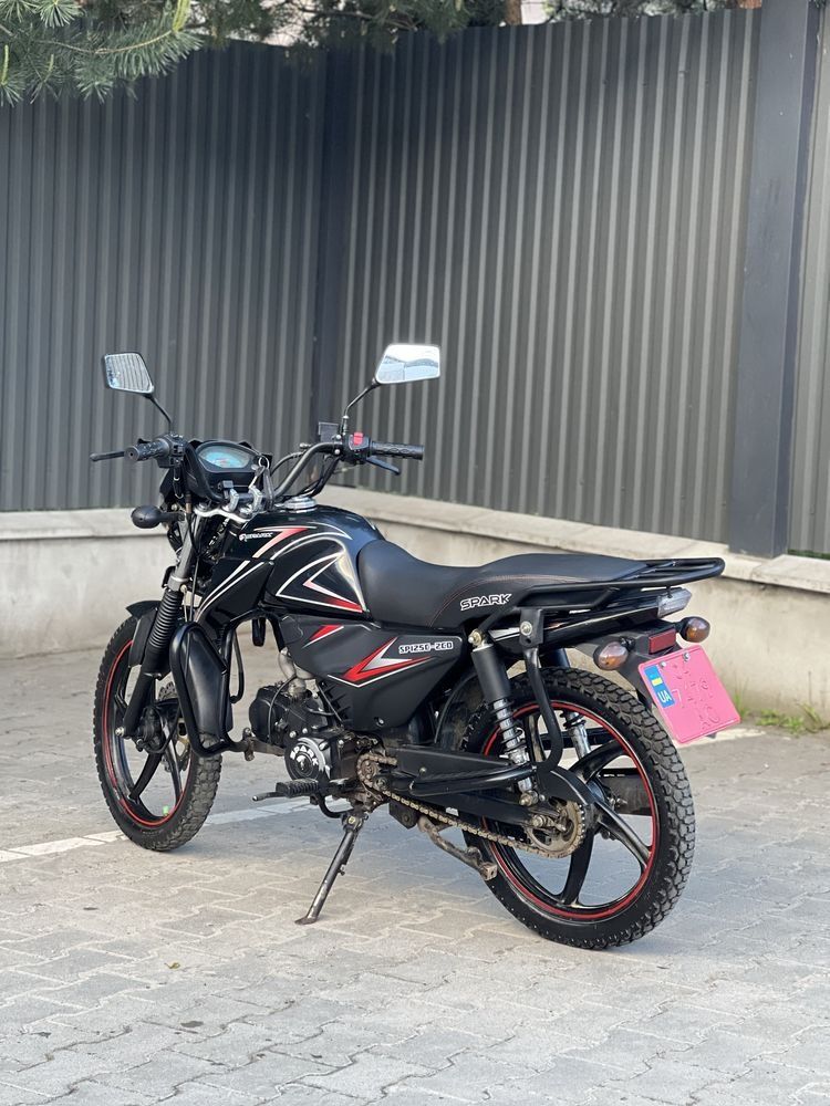 Мотоцик  spark125
