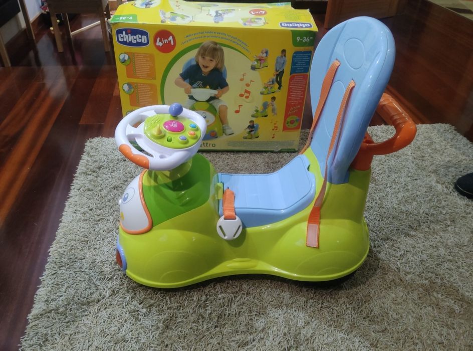 Chicco quattro - andarilho e primeiros passos