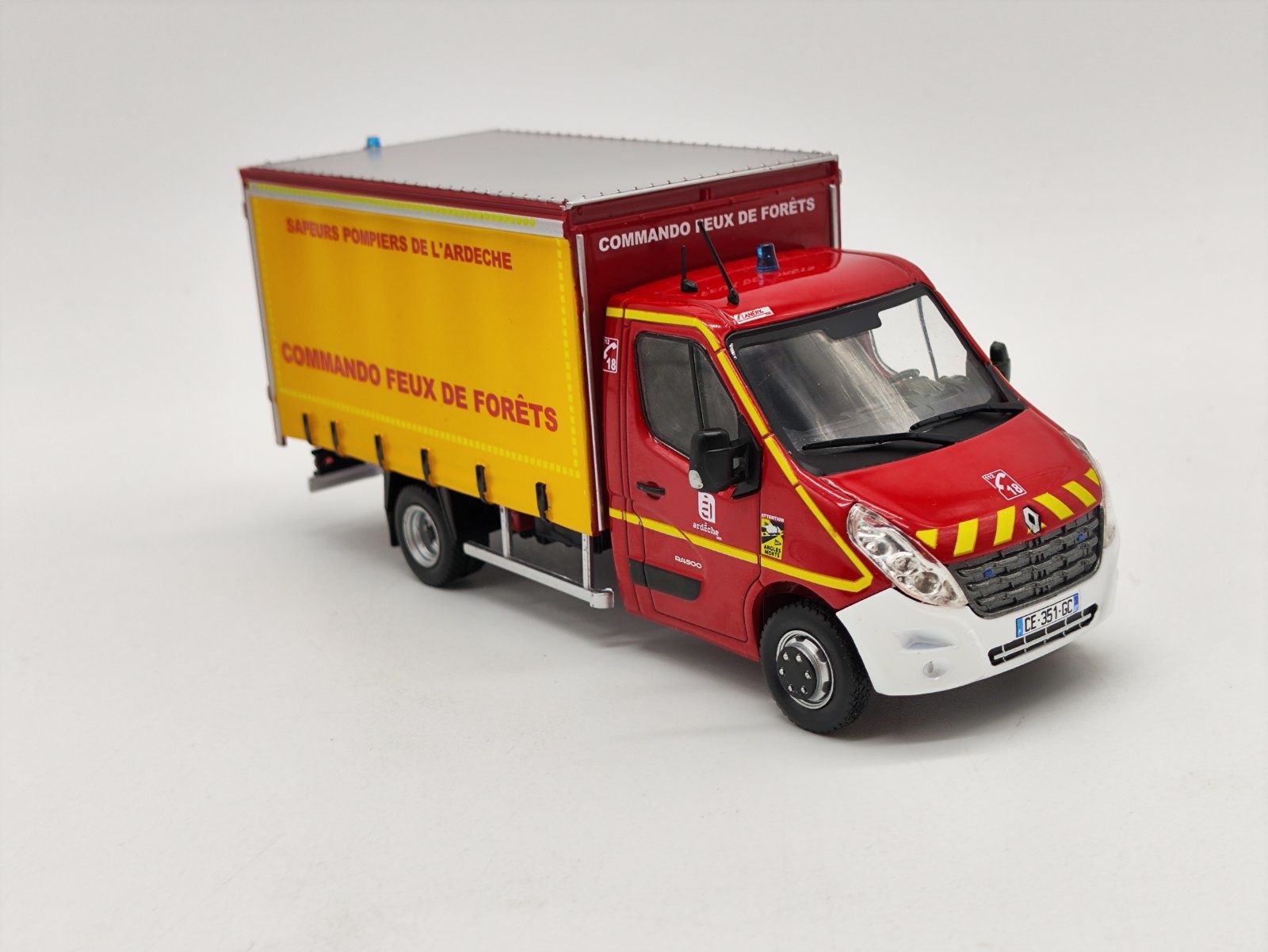 Renault Master 1.43