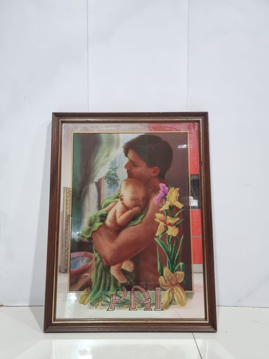 Quadro espelhado representativo da figura materna e paterna