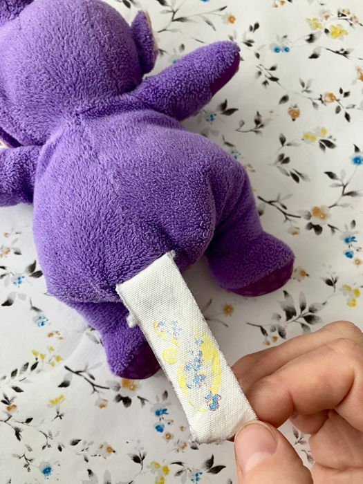 Pluszak Tinky Winky z Teletubisiow.