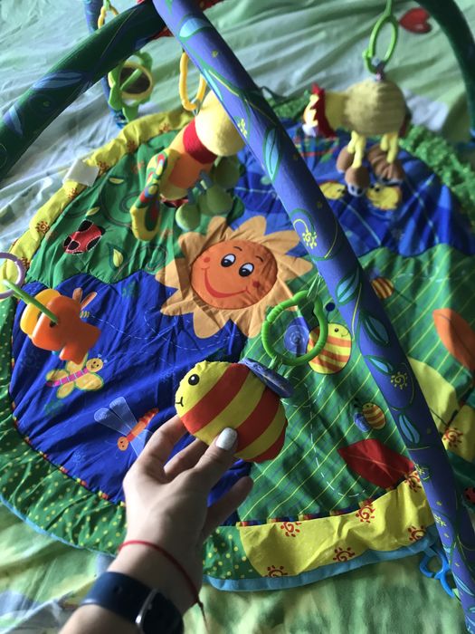 Розвиваючий килимок