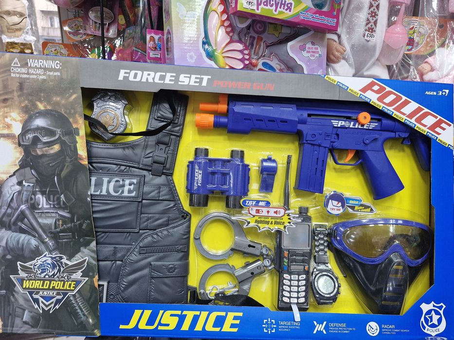 Набір поліцейського  жилет , автомат, маска, наручники, рація