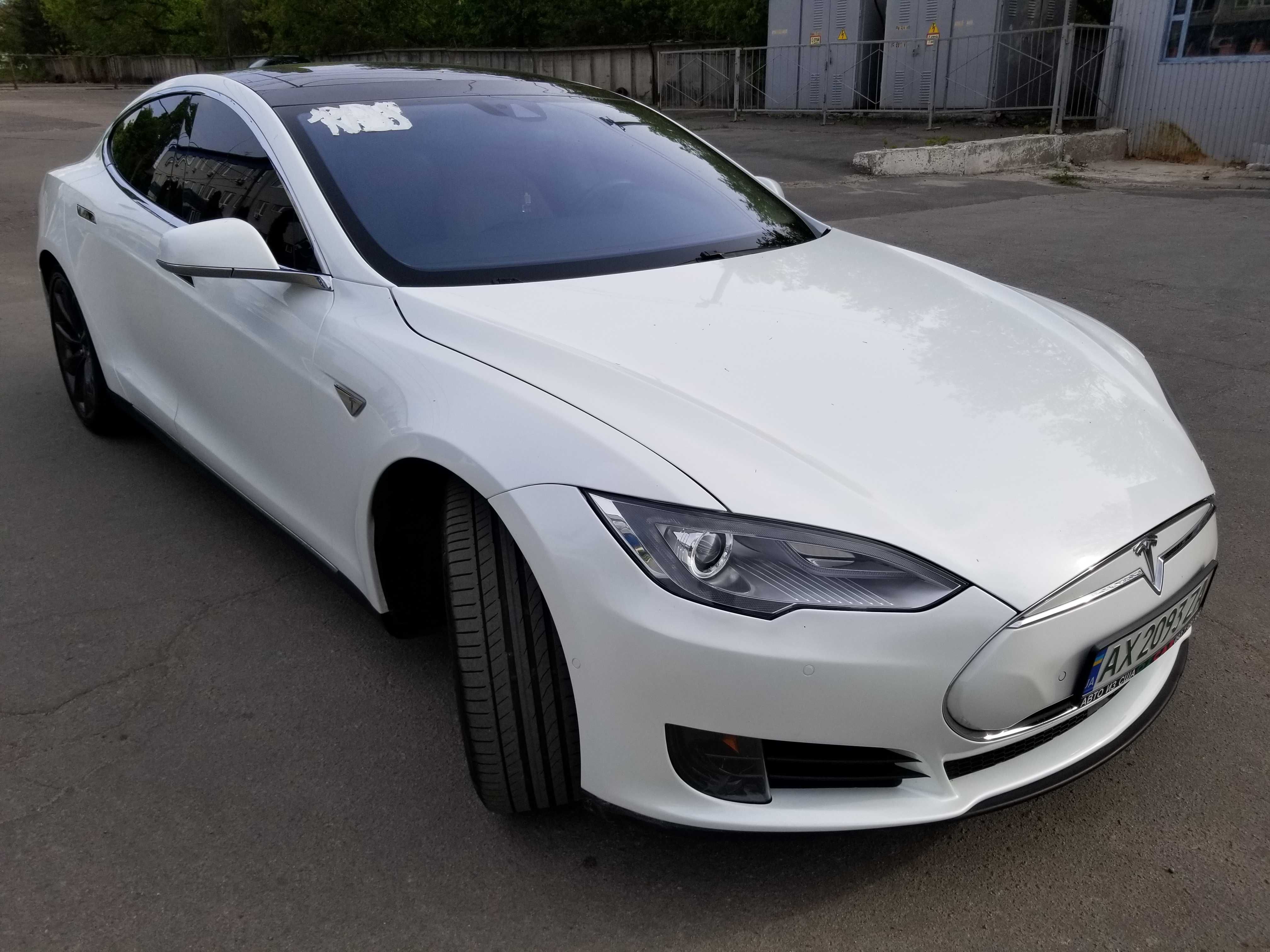 Tesla Model S 70D Тесла Модел С 70Д