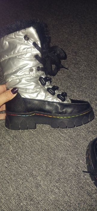 Зимові чобітки для дівчинки