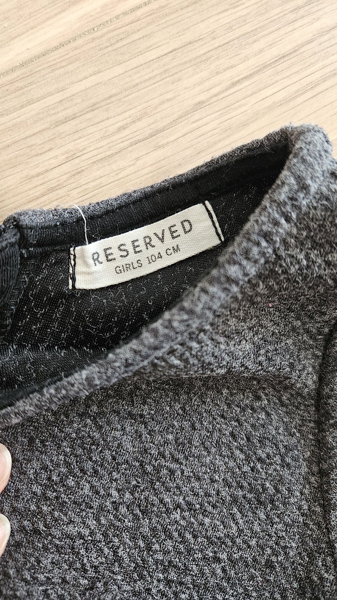 Sukienka dziewczęca reserved wizytowa r 104 stan idealny
