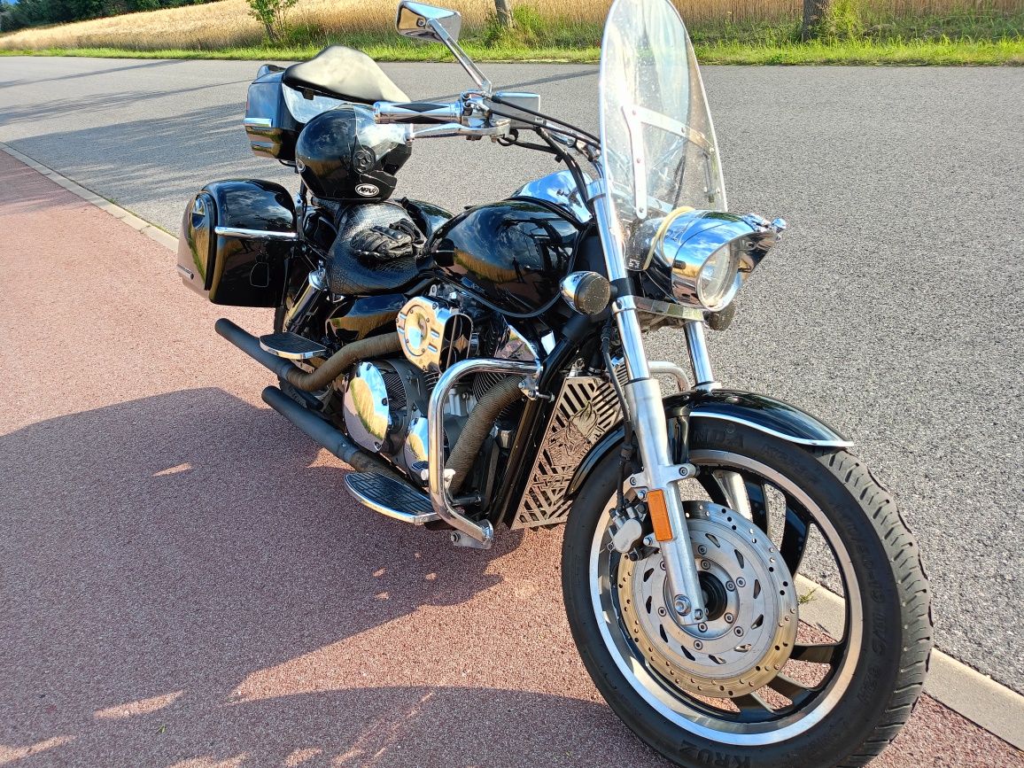 Honda VTX 1300 czarna perła
