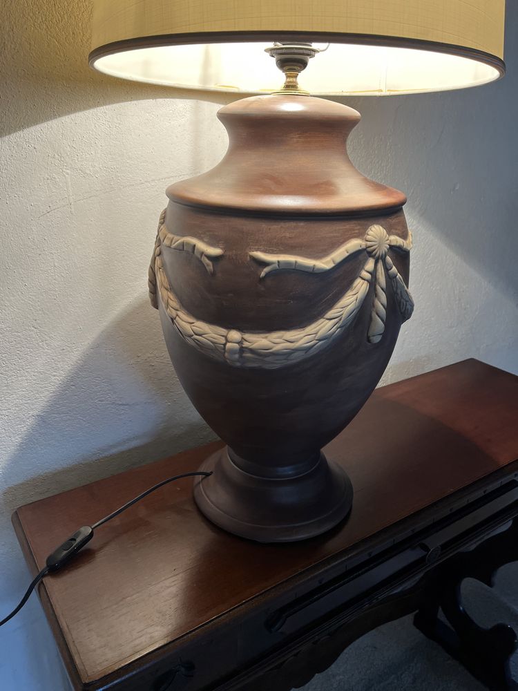 Lampa stojąca nocna Duża ceramiczna  i abażur. Do  salonu sypialni