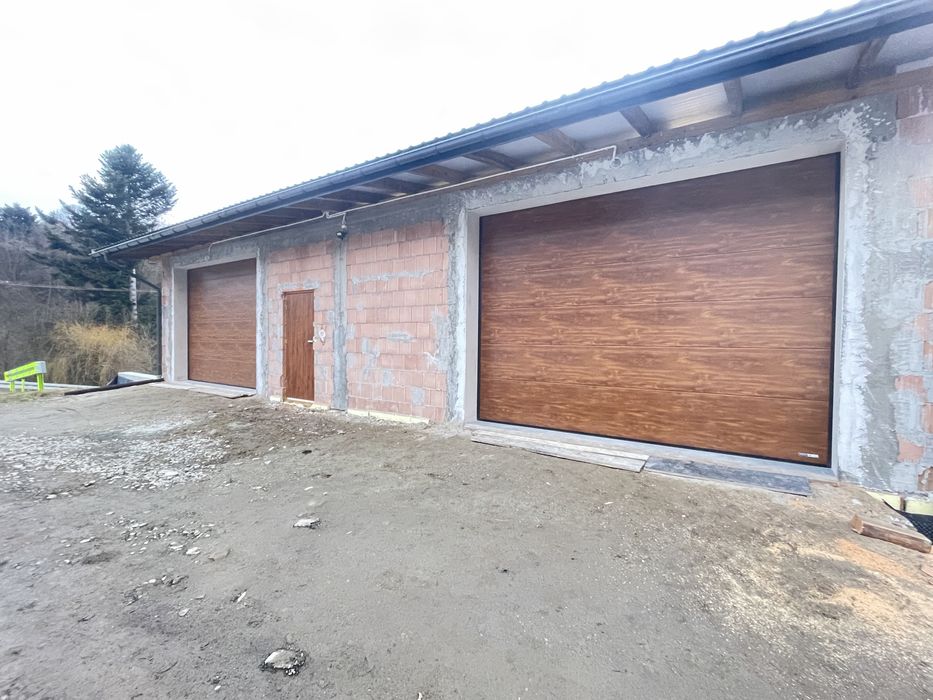 Brama garażowa segmentowa złoty dąb orzech winchester 5000x2125