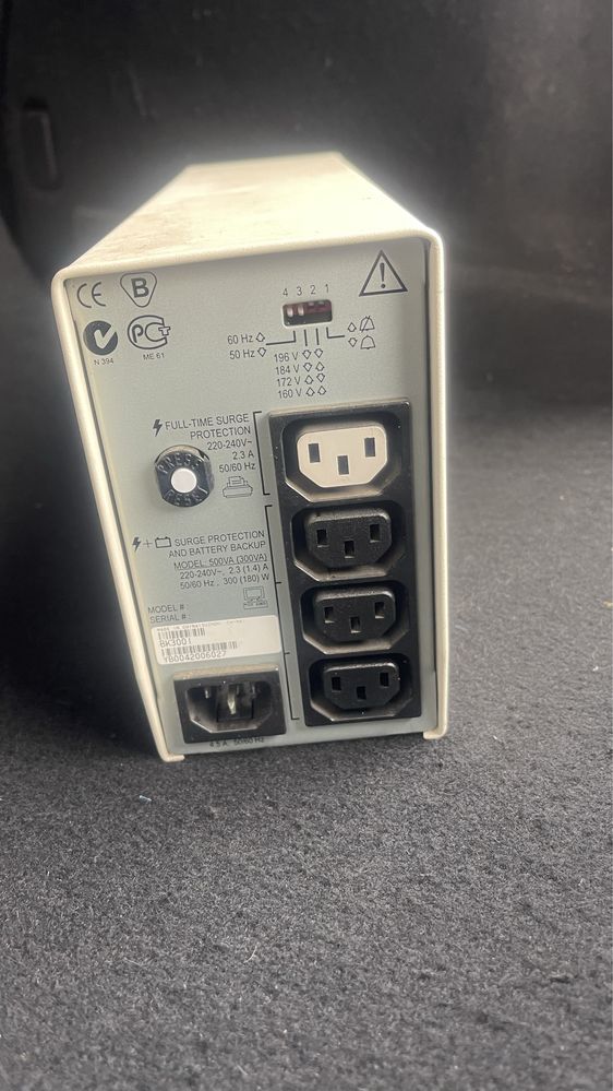 Джерело безперебійного живлення APC BACK -UPS -300