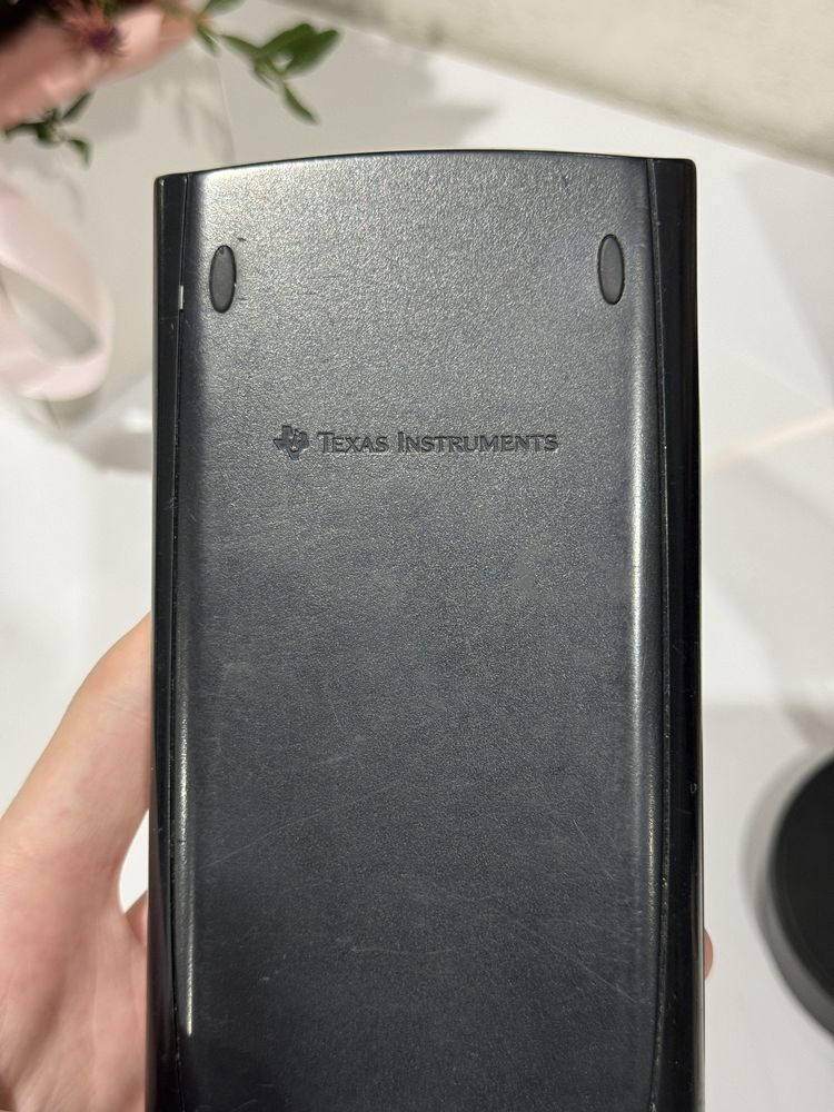 КОЛЬОРОВИЙ Графічний Калькулятор Texas Instruments TI-84 Plus C