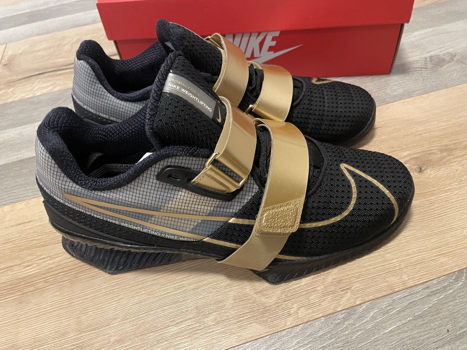 Nike Romaleos 4 – nowe buty do podnoszenia ciężarów (czarno-złote) 43