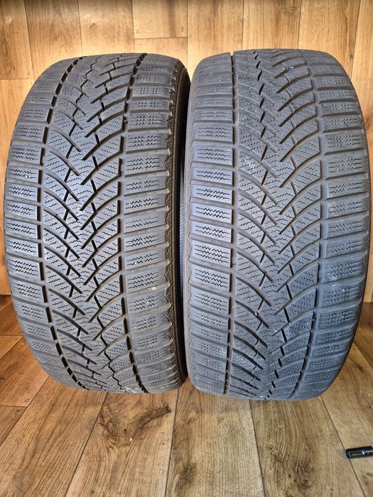 235/40/18 Semperit para zima 7mm 2018