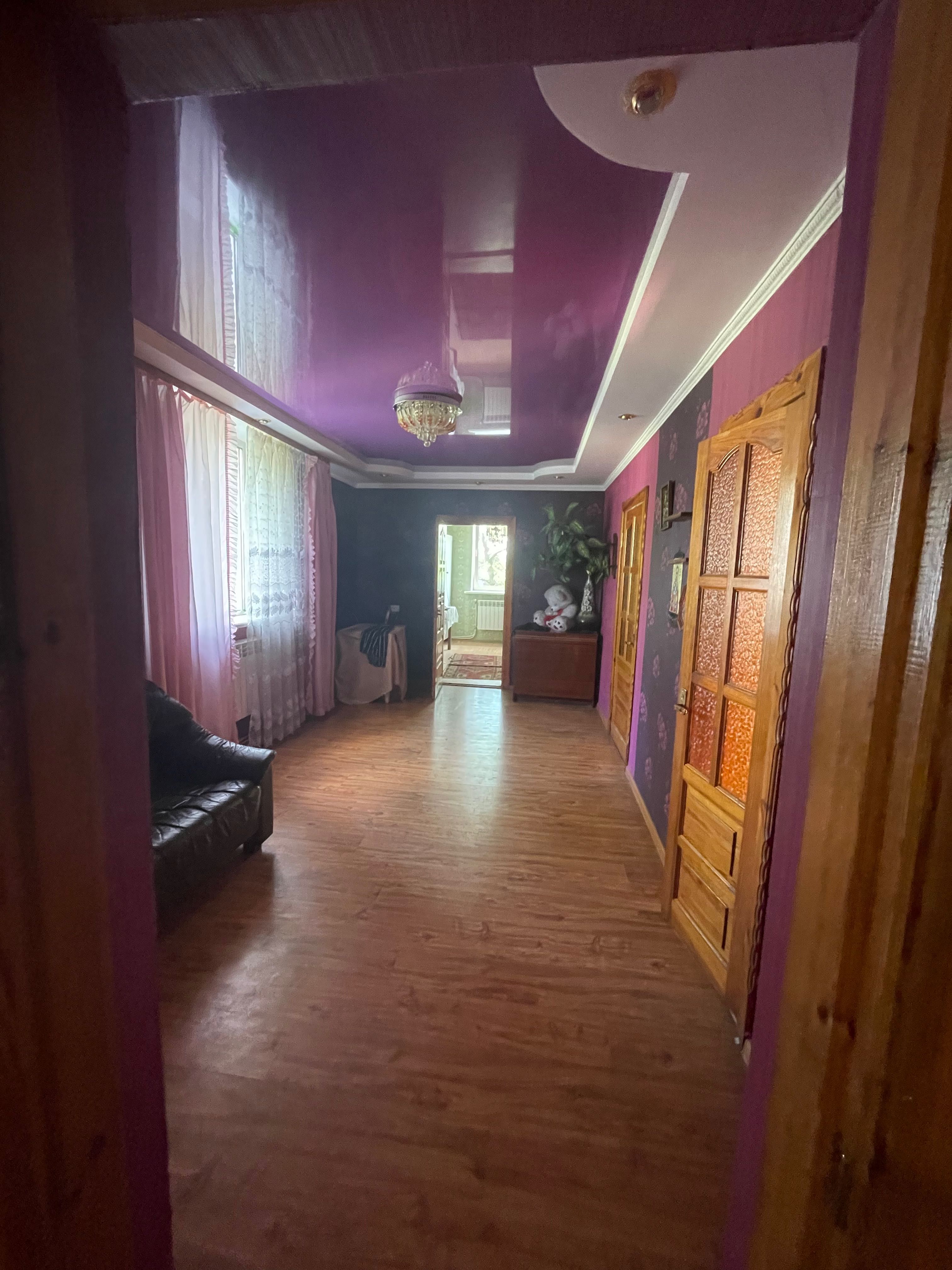 Будинок Шпанів недалеко від Рівного (+ гостьовий будинок