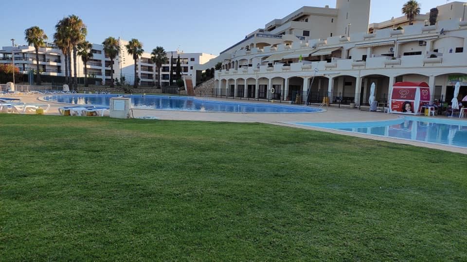 Setembro Apartamento T2 com Piscina Iberlagos Disponível Lagos