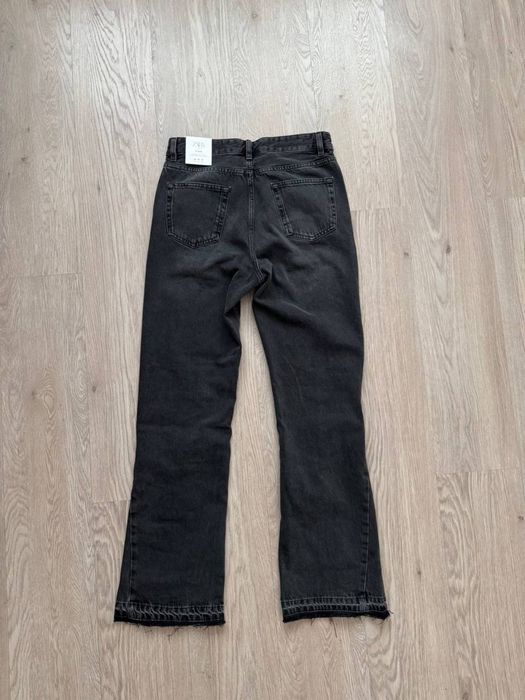 Джинсы Zara Flared Jeans