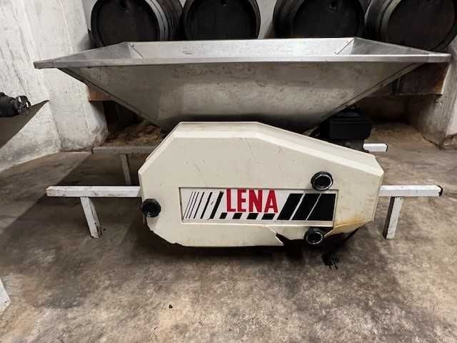 Prensa, Esmagador de Uvas e Barris