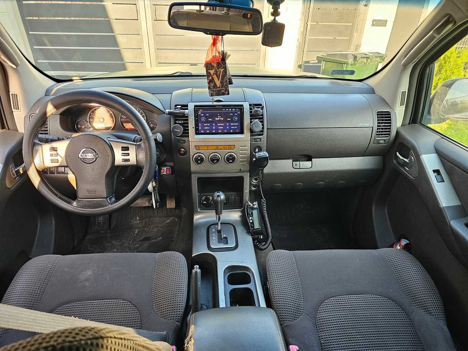 Nissan Pathfinder 2,5 Diesel 2005 r skrzynia automat  200 km