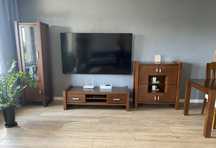 Meble do salonu solidne drewniane