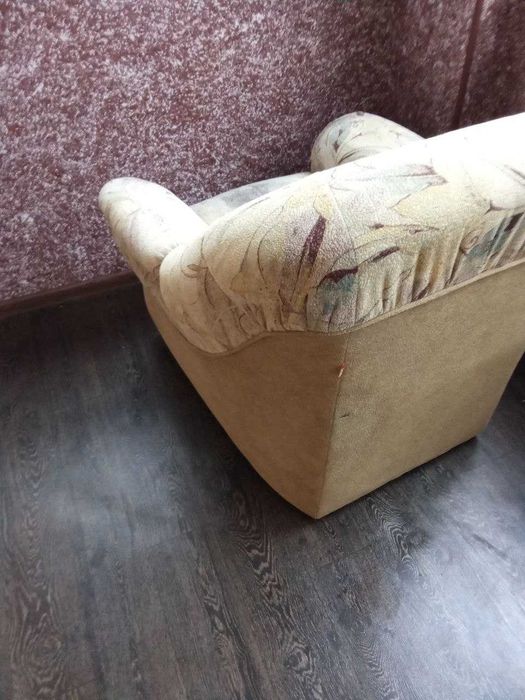 Кресло из комплекта