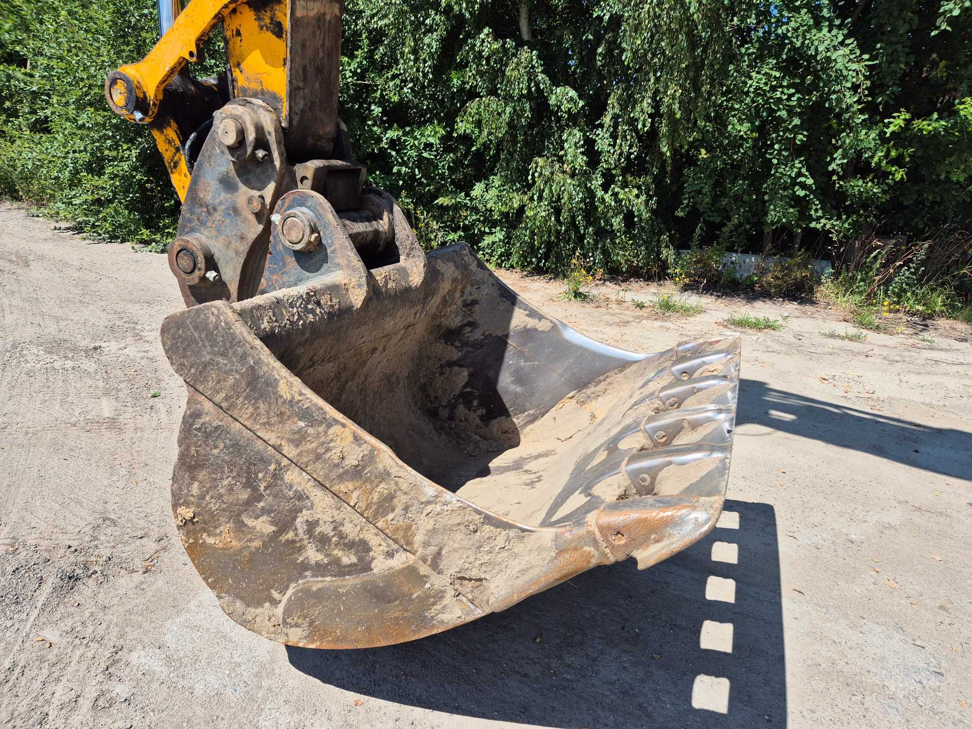 Koparka JCB JS 220