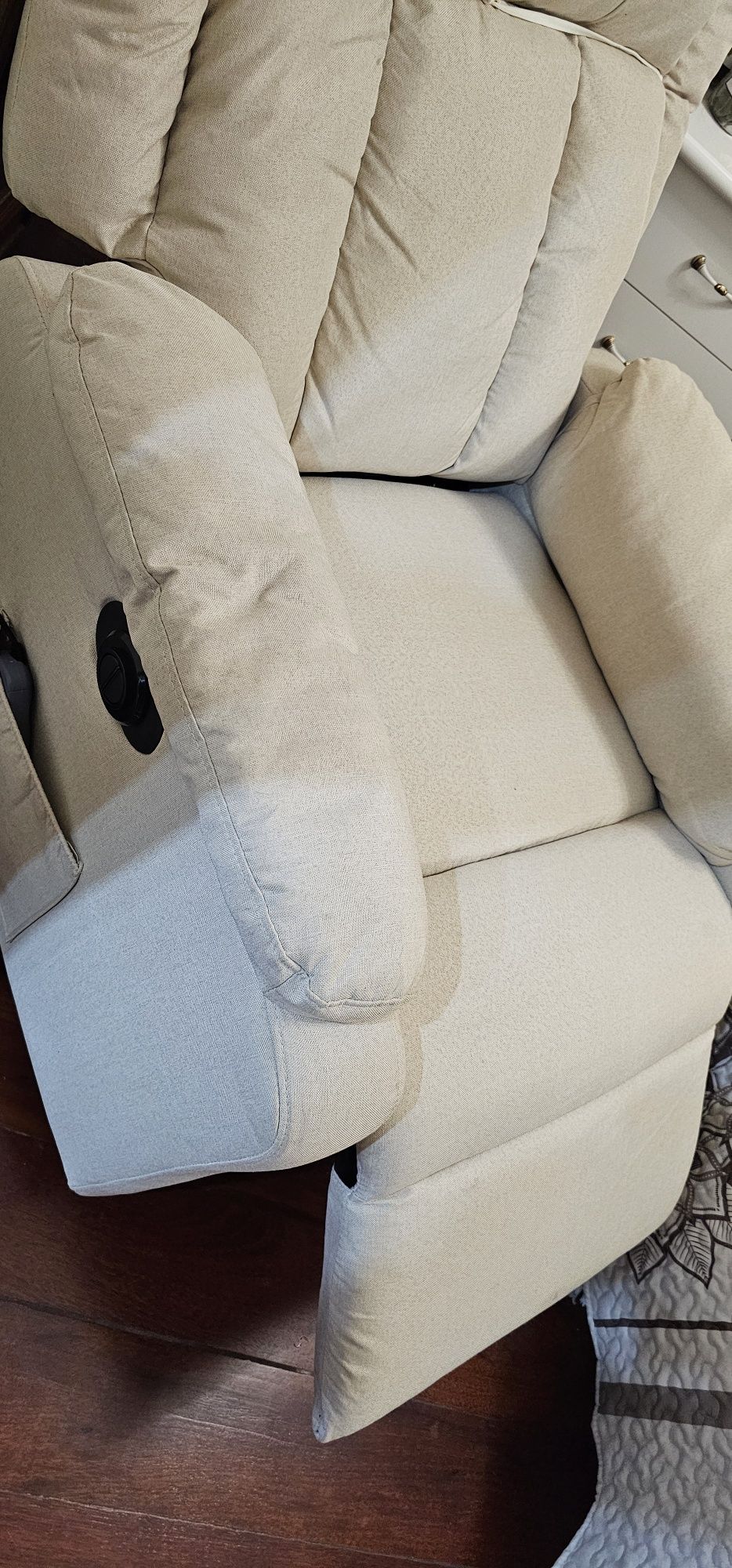 Cadeirão reclinável com massagems