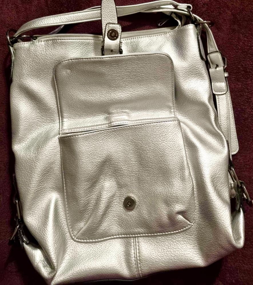 Srebrny plecak/torebka 2w1
